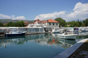 Apartments by the sea Trogir - 15752